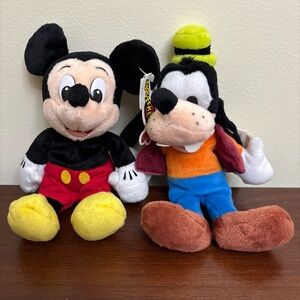 Lot of 2 Disney Mouseketoys Goofy and Mickey 8" Bean Bag Plush New